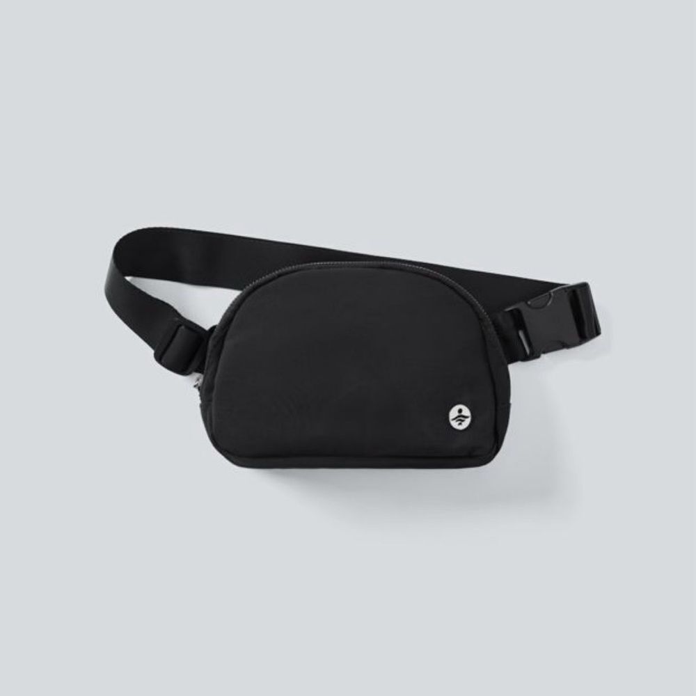 Halara Logo Casual Waist Bag Black NWT IN PACKAGE